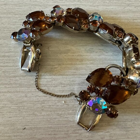 Delizza and Elster Accessories - Delizza and Elster, Juliana Line, 5 link bracelet with Topaz and Romance Stones